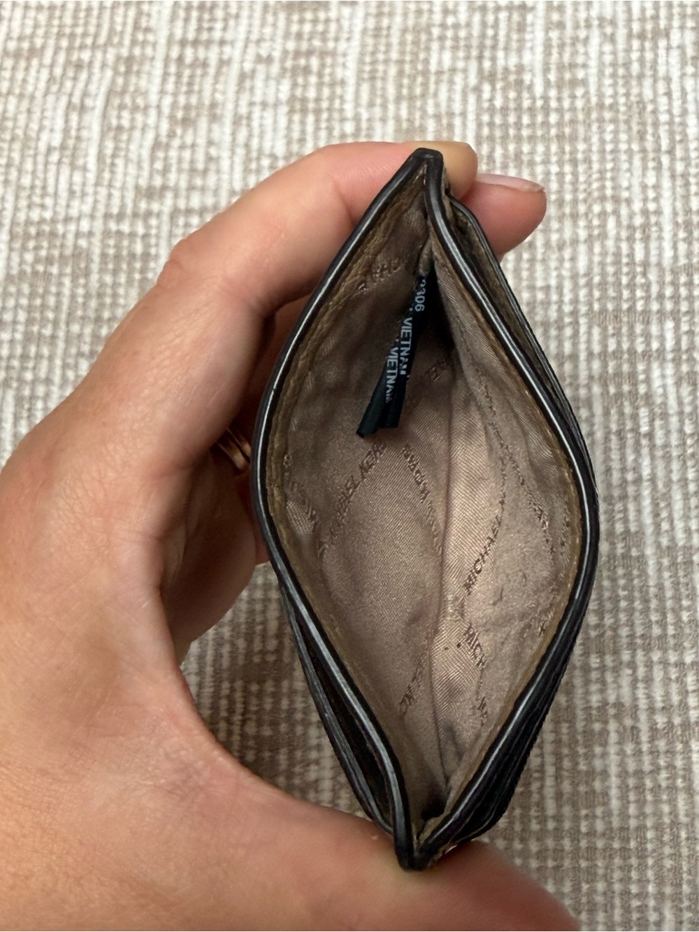 Michael Kors Lg Reed Card Holder - Picture 6 of 8